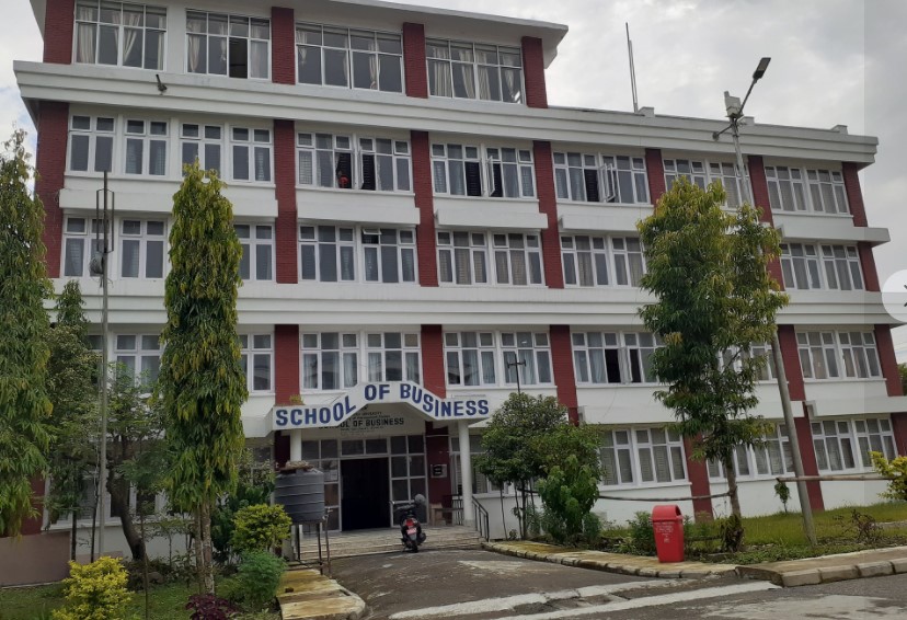 स्कूल अफ बिजनेस पोखरा विश्वविद्यालयले माग गर्यो लेक्चर शिक्षक