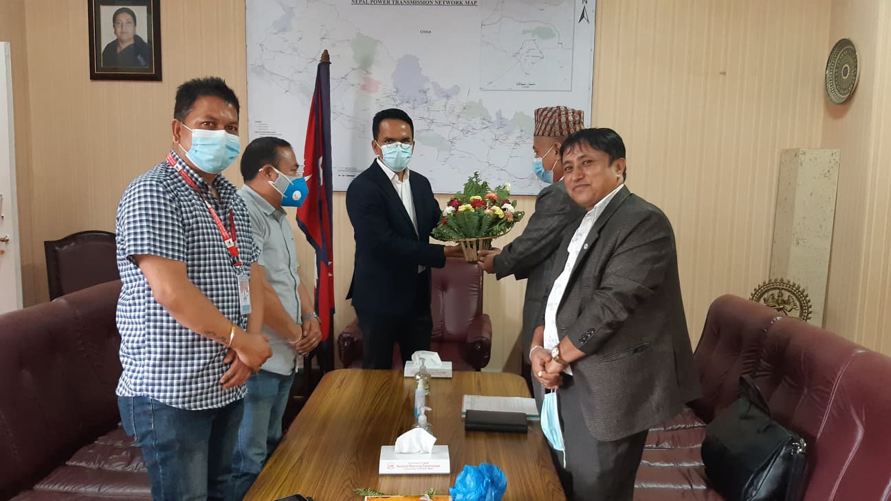 आर्थिक विकास र रोजगारीको अवसर सिर्जना गर्नमा सुनचाँदी क्षेत्रको योगदान महत्वपूर्णः डा. पौडेल