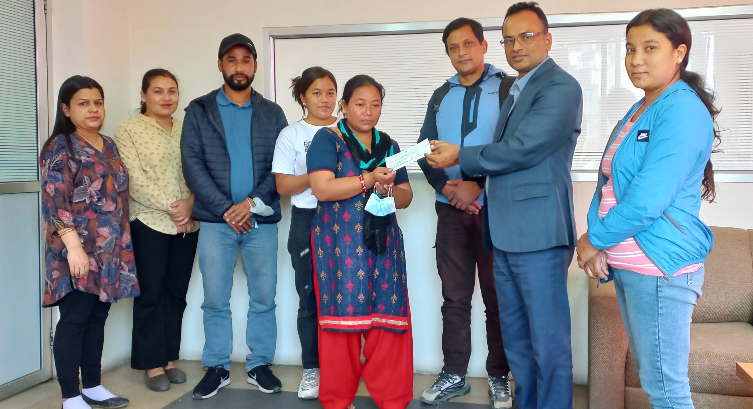 सन नेपाल लाइफद्वारा मृत्युदावी भुक्तानी