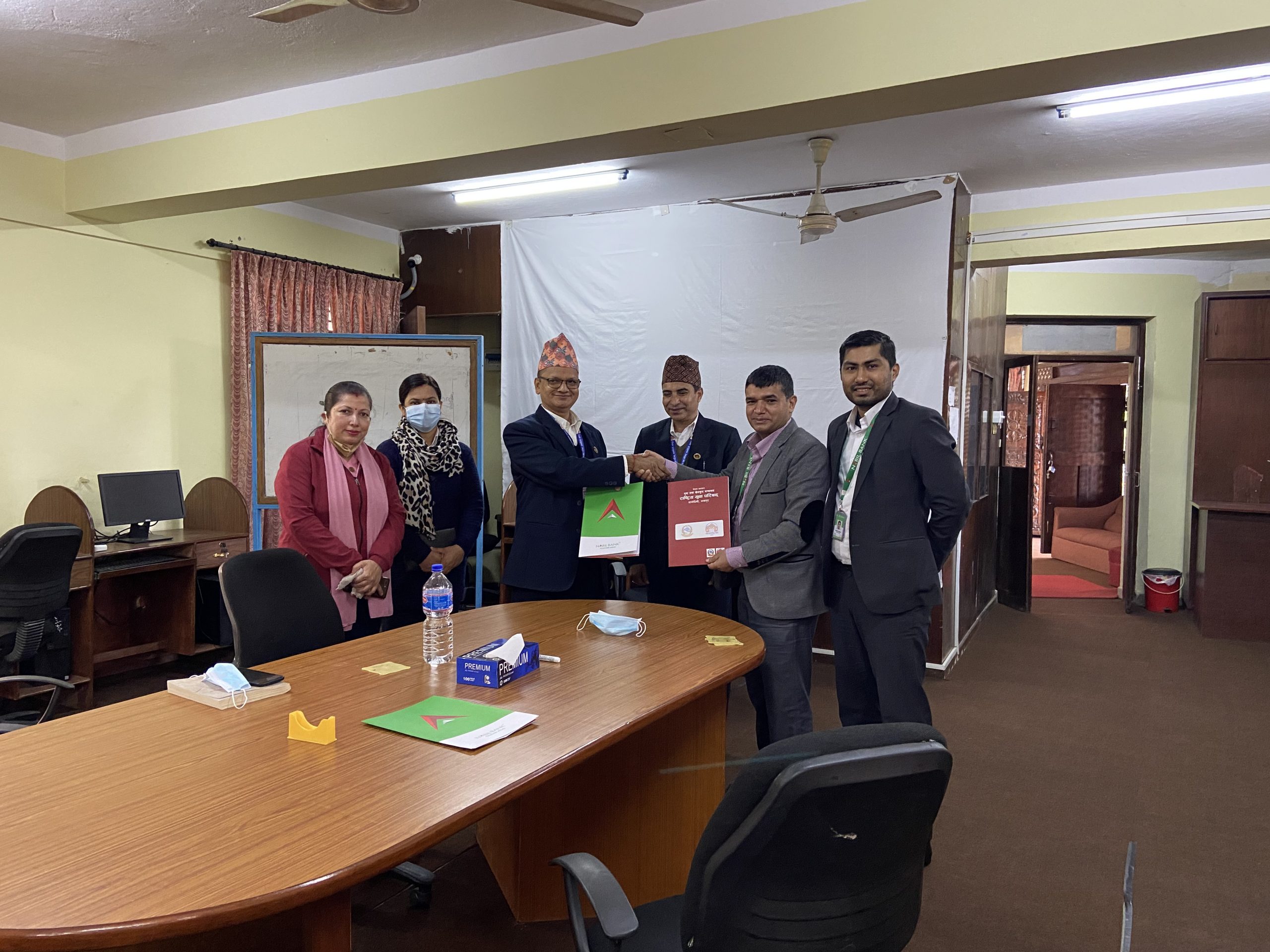 नबिल बैंक, राष्ट्रिय युवा परिषद् र तिला गाउँपालिकाबीच सम्झौता