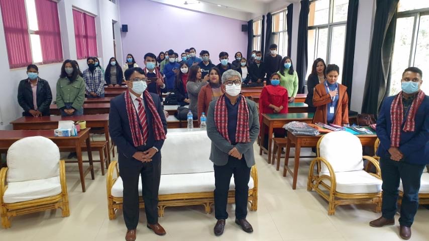 राजापुर, गुलरिया, धुलिखेल र वीरगञ्जमा युवासँग महालक्ष्मी लाइफ कार्यक्रम सम्पन्न