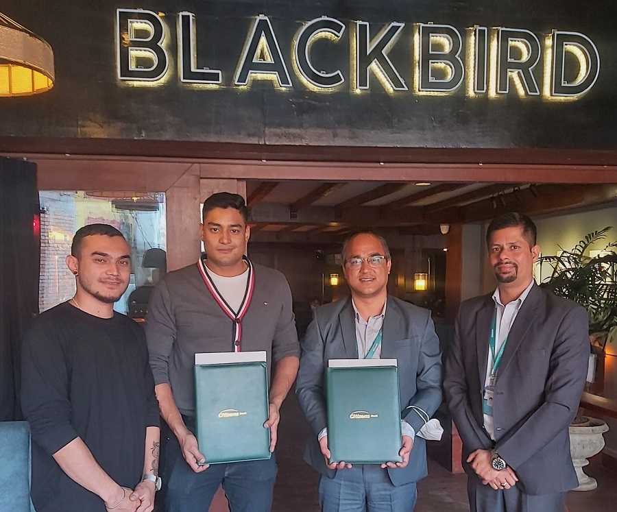 सिटिजन्स बैंकका ग्राहकले ब्ल्याक बर्ड रेष्टुरेन्टमा विशेष छुट पाउने