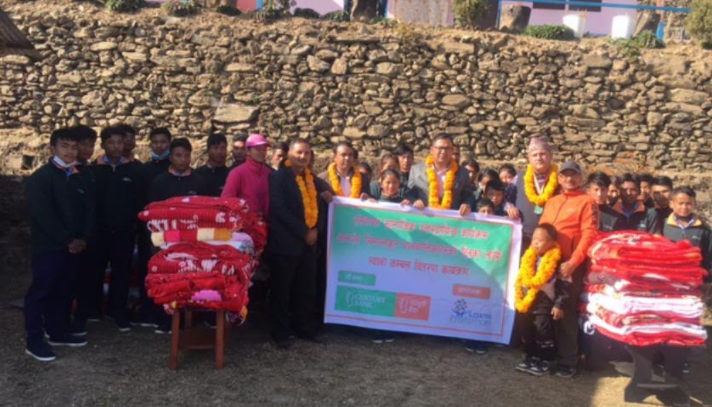 सेञ्चुरी कमर्सियल बैंकद्धारा ४९ जना सिमान्तकृत वर्गका विद्यार्थीलाई सहयोग