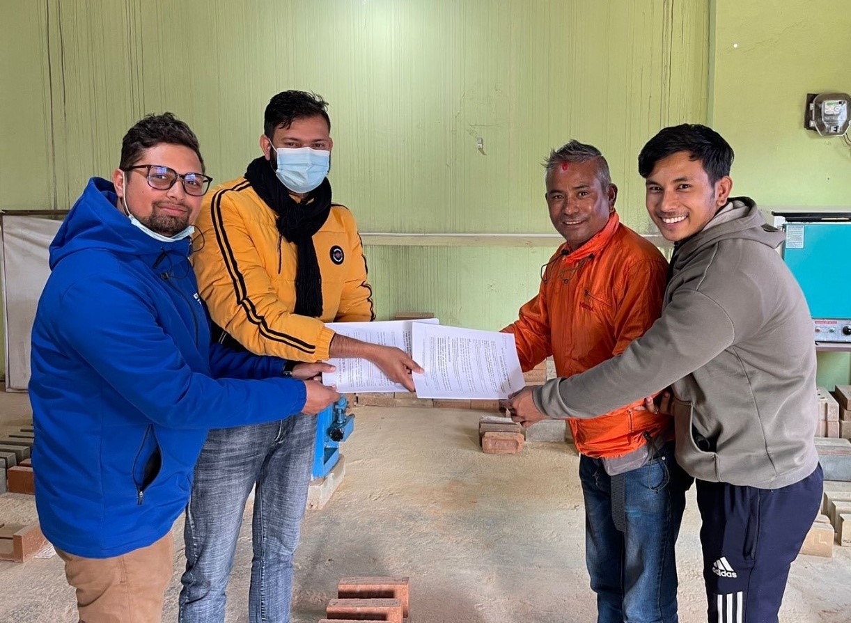 नेपालका इट्टा भट्टा व्यवसायीहरु गुड ब्रिक्स सिस्टम बनाउदै, नपोली माटोको ईट्टा बनाउने प्रविधि