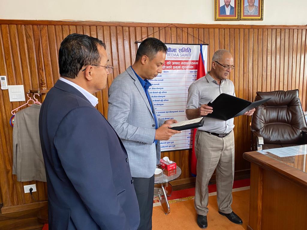 प्रभु लाइफका अध्यक्ष अमात्यले लिए पद तथा गोपनियताको सपथ