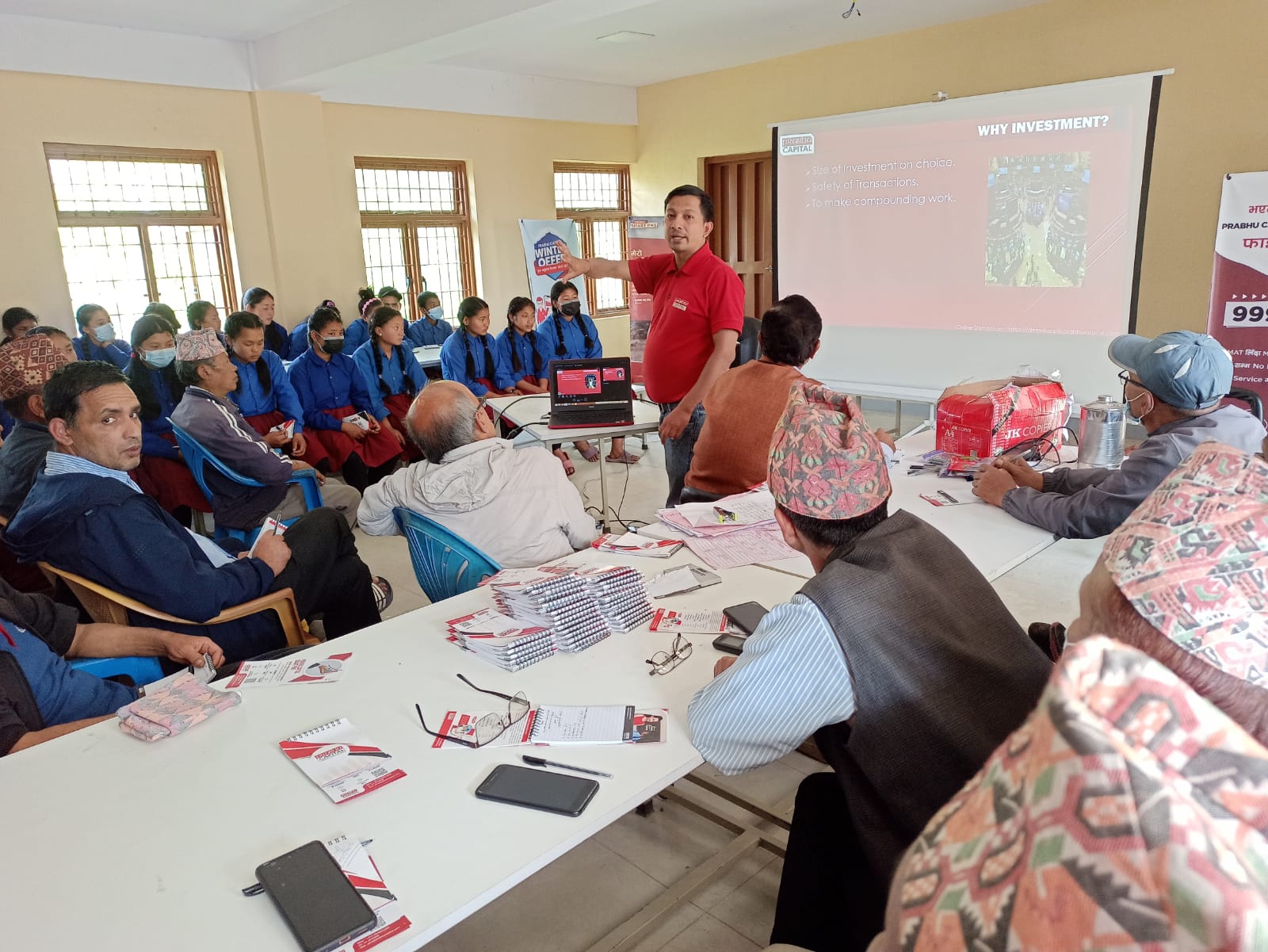 विश्व वित्तीय सप्ताहमा प्रभु क्यापिटलले विद्यार्थीलाई दियो शेयर तालिम