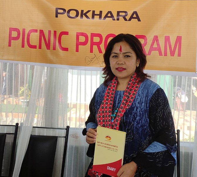 गृहस्थीको व्यस्तताबाट माथि उठेकी मिनाको नजरमा अभिकर्ता पेशा आर्थिकसँगै सामाजिक सम्बन्ध बलियो बनाउने आधार