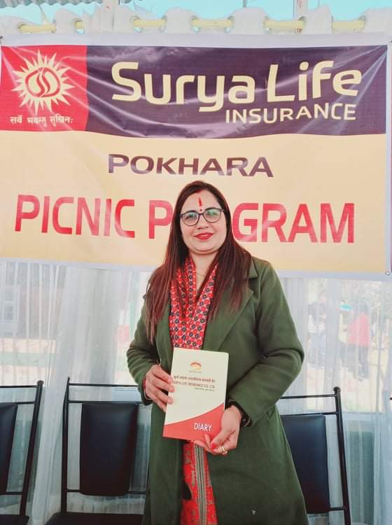 वैकल्पिक पेशाको रुपमा अभिकर्तालाई अँगालेकी सरलाको आर्थिकसँगै सामाजिक पाटो समेत अब्बल बन्दै