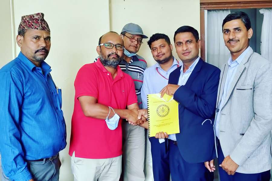 महालक्ष्मी विकास बैंकका ग्राहकले ओम हस्पिटलको सेवामा छुट पाउने