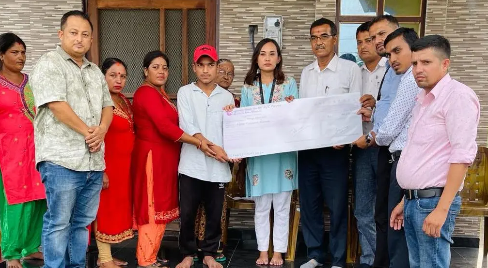 रिलायन्स लाइफले दियो जैसीको परिवारलाई १० लाख ८० हजार दाबी वापतको रकम