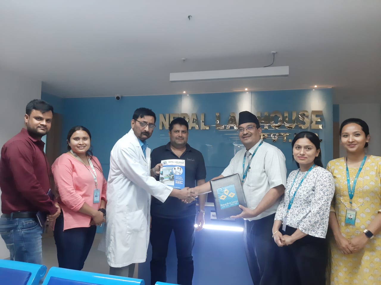 कुमारी बैंक र नेपाल ल्याब हाउसबीच सम्झौता