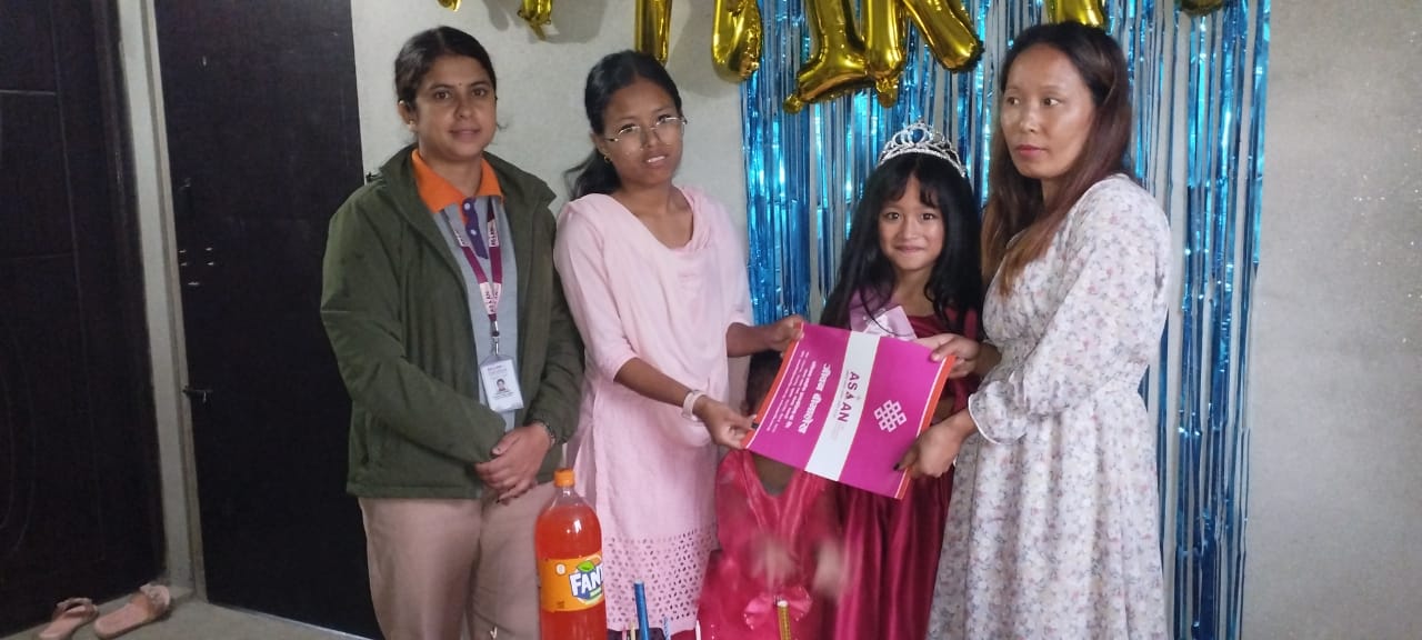 छोरीको जन्मदिनमा दिलमायाले दिइन् १० लाखको बीमा पोलिसी उपहार