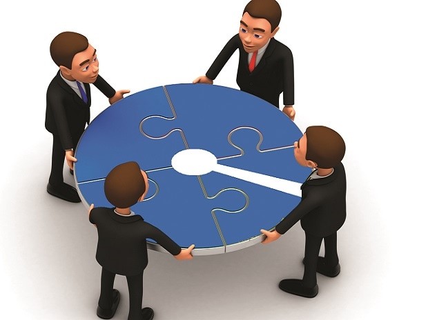 मर्जरमा कर्मचारी समायोजन सबैभन्दा चुनौतिपुर्ण , कसरी होला १२ हजार कर्मचारीको व्यवस्थापन ?