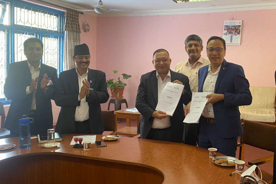 कान्ति बाल अस्पतालमा हिमालयन बैंकले संचालन गर्यो नगद संकलन काउन्टर