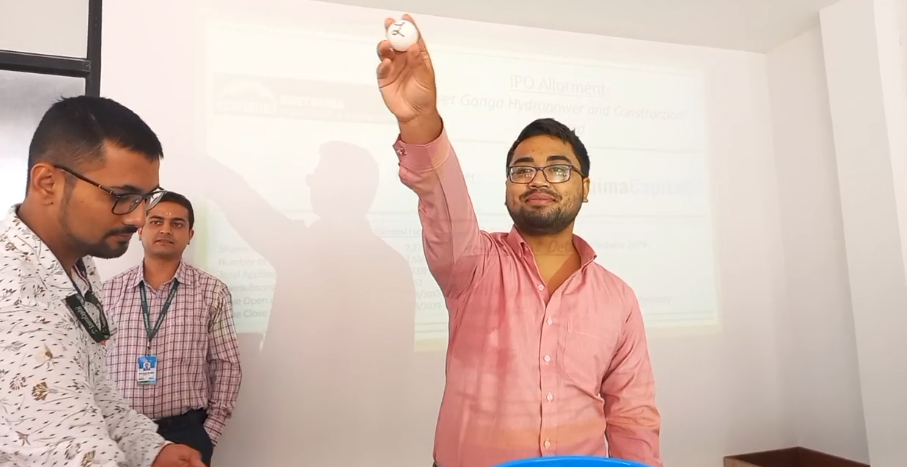 श्वेतगंगाको आइपीओ बाँडफाँड, २ लाख २७ हजार २ जनाले १० कित्ता पाउँदा भाग्यमानी ५ जनाले हात पारे ११ कित्ता