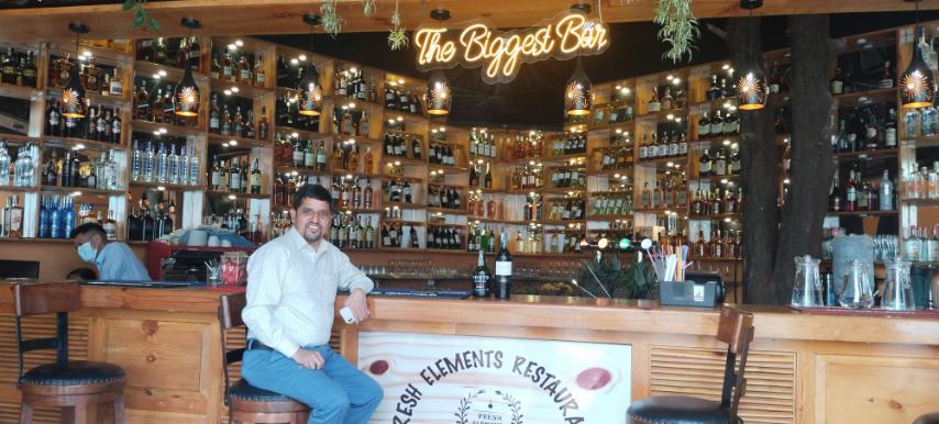 पथप्रदर्शक पेशाले डोर्याएको सुनौलो बाटो, ‘सफल होटल व्यवसायी’