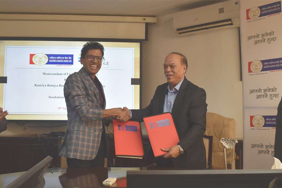 राष्ट्रिय वाणिज्य बैंक र किङ्गस कलेजबीच उद्यमशीलता विकासका लागि सम्झौता