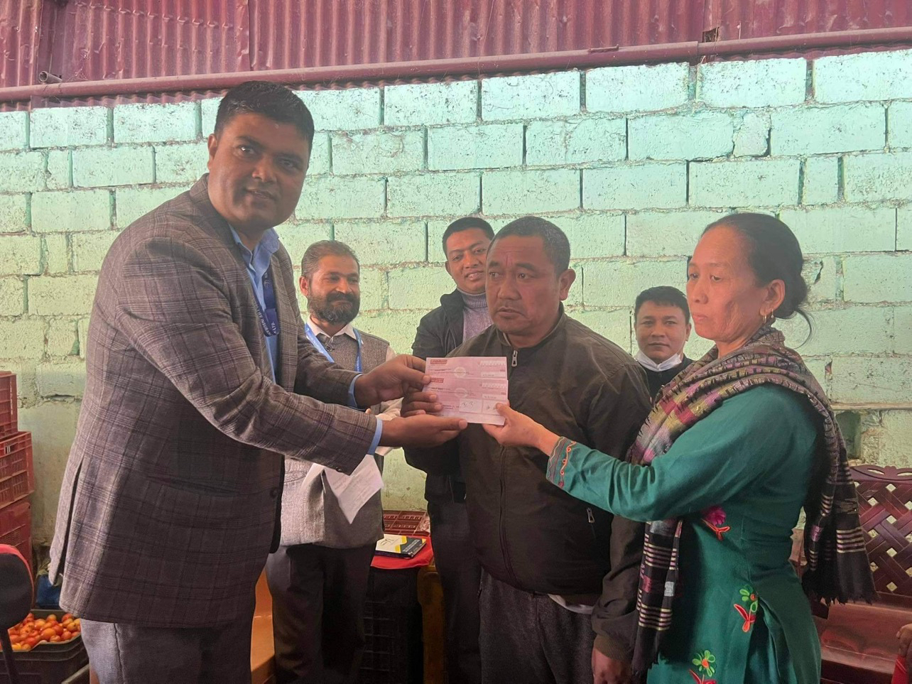 नेशनल लाइफद्वारा ठूला बिमितलाइ सम्मान तथा पूर्ण अशक्तता दावी भुक्तानी