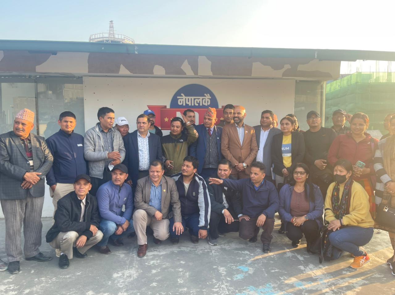 बीमालेख धितोकर्जाको व्याजदर घटाउन र नविकरण छुटको अवधि बढाउन अभिकर्ताले दिए मंसिर ८ सम्मको अल्टिमेटम