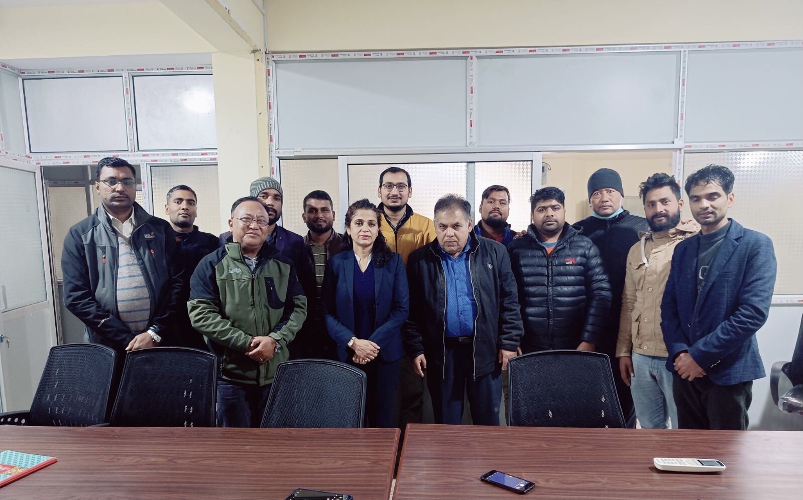 प्राधिकरणको वीरगञ्ज प्रदेश कार्यालयमा सर्भेयर सँग छलफल, क्षेत्र छुट्याएर काम दिन माग