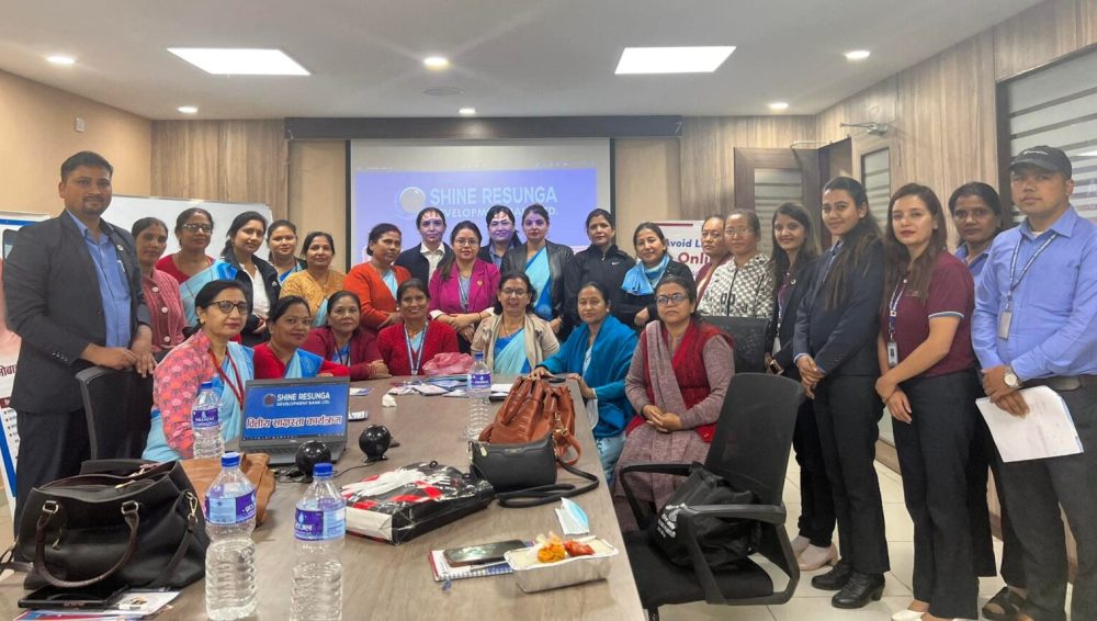 शाइन रेसुङगा डेभलपमेन्ट बैंकले दियो वित्तीय साक्षरता तालिम