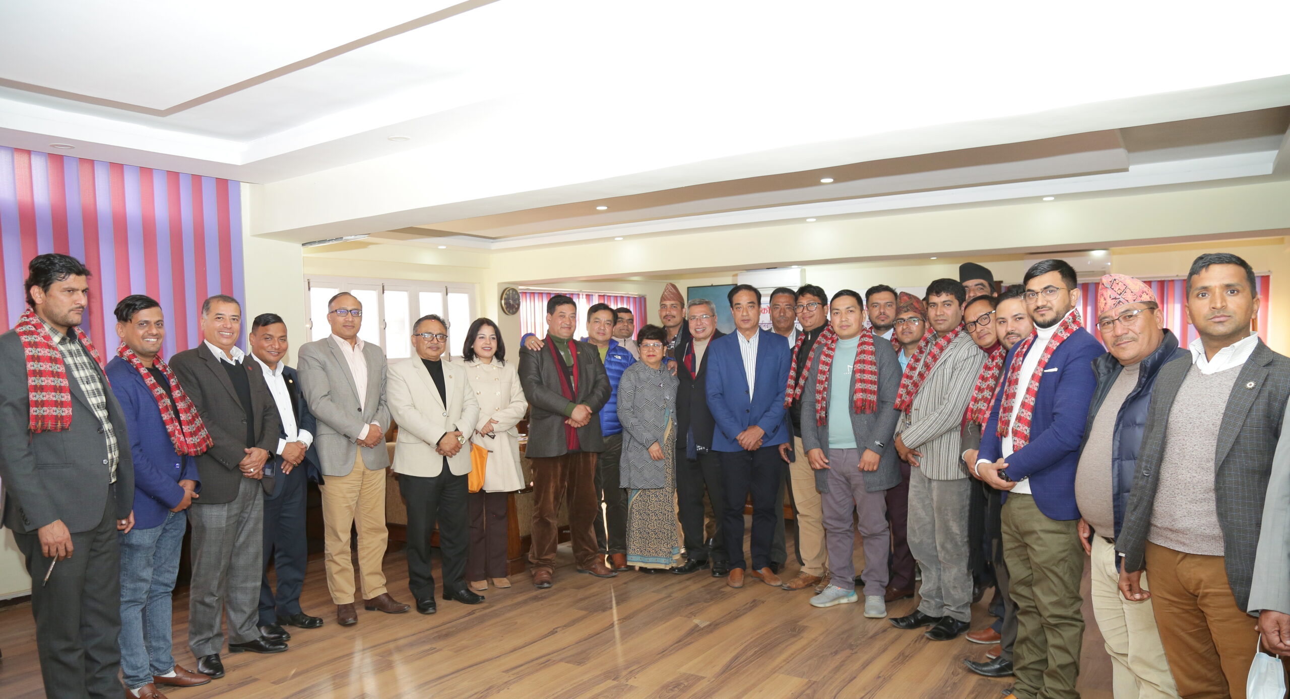चेम्बरले स्वागत गर्याे इम्सनको नयाँ कार्यसमितिलाई, आर्थिक एजेण्डामा सहकार्य आवश्यक
