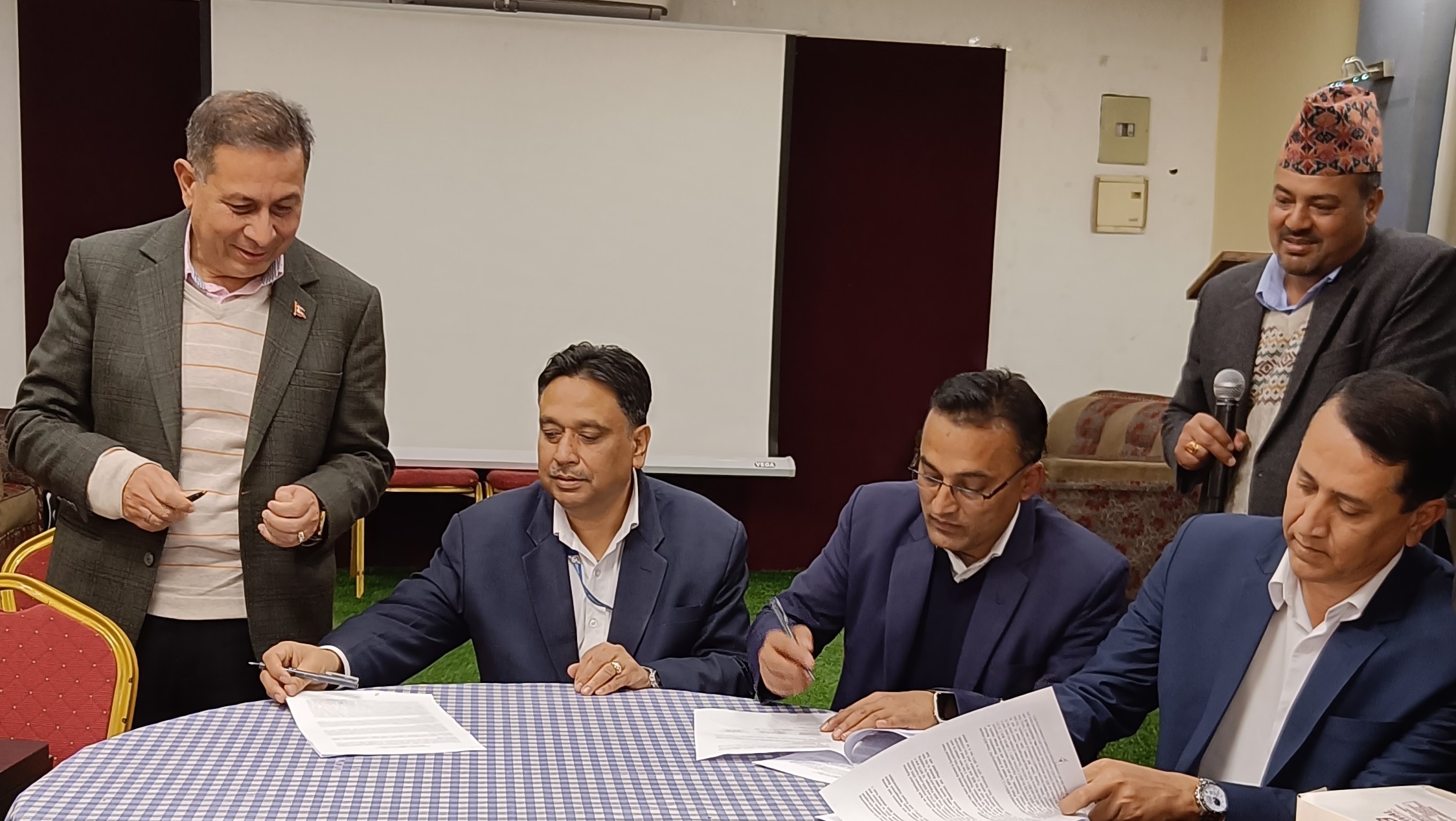 मेलम्ची खानेपानी आयोजनाका ९ अर्ब ६२ करोडको संरचना केयुकेएललाई हस्तान्तरण