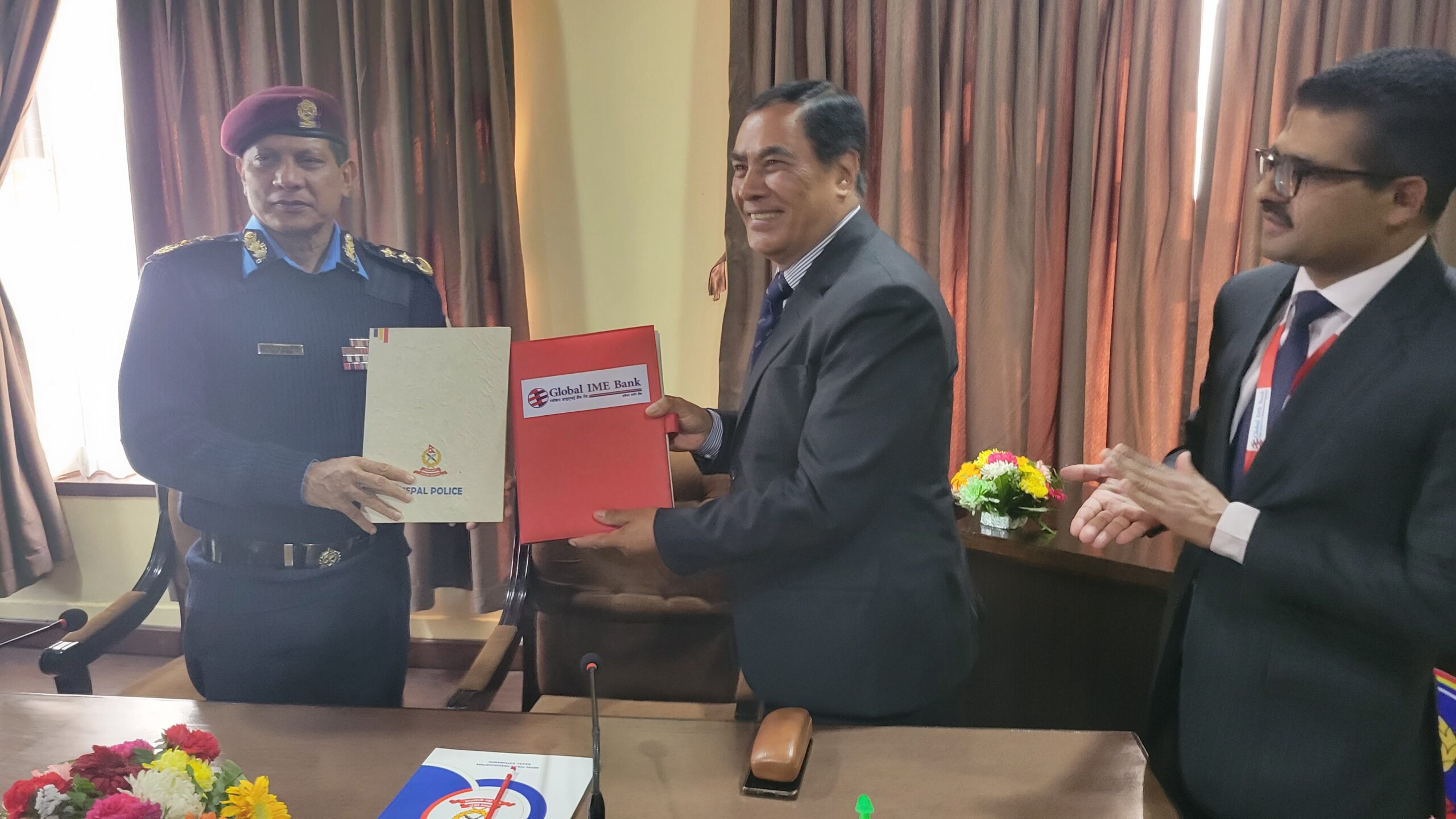 ग्लोबल आइएमई बैंकद्वारा प्रहरी छात्रवृत्ति अक्षय कोषमा २५ लाख सहयोग