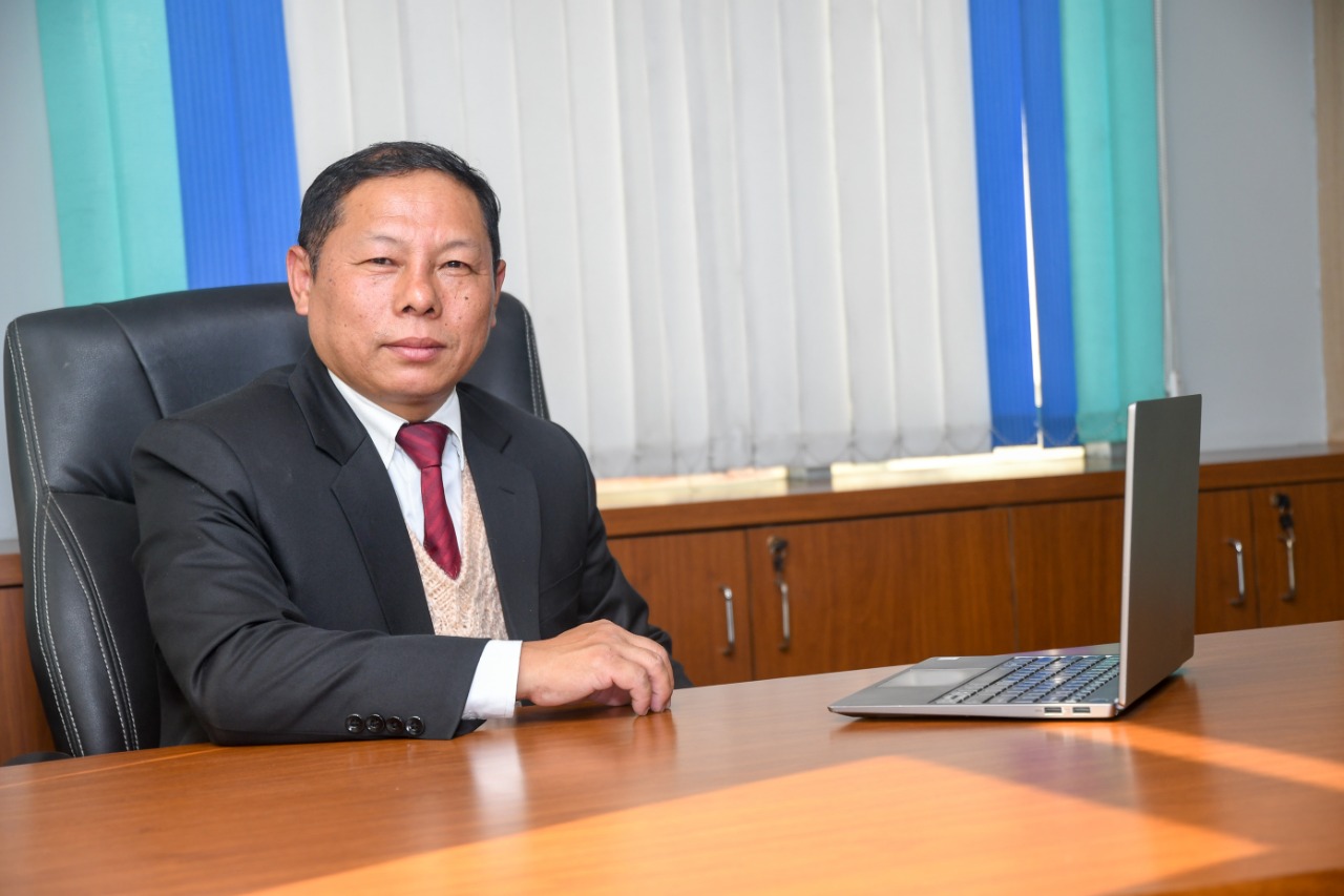 सानिमा लाइफका सिइओ अगम मुखियाको वार्षिक तलब सुविधा ५७ लाख ८४ हजार