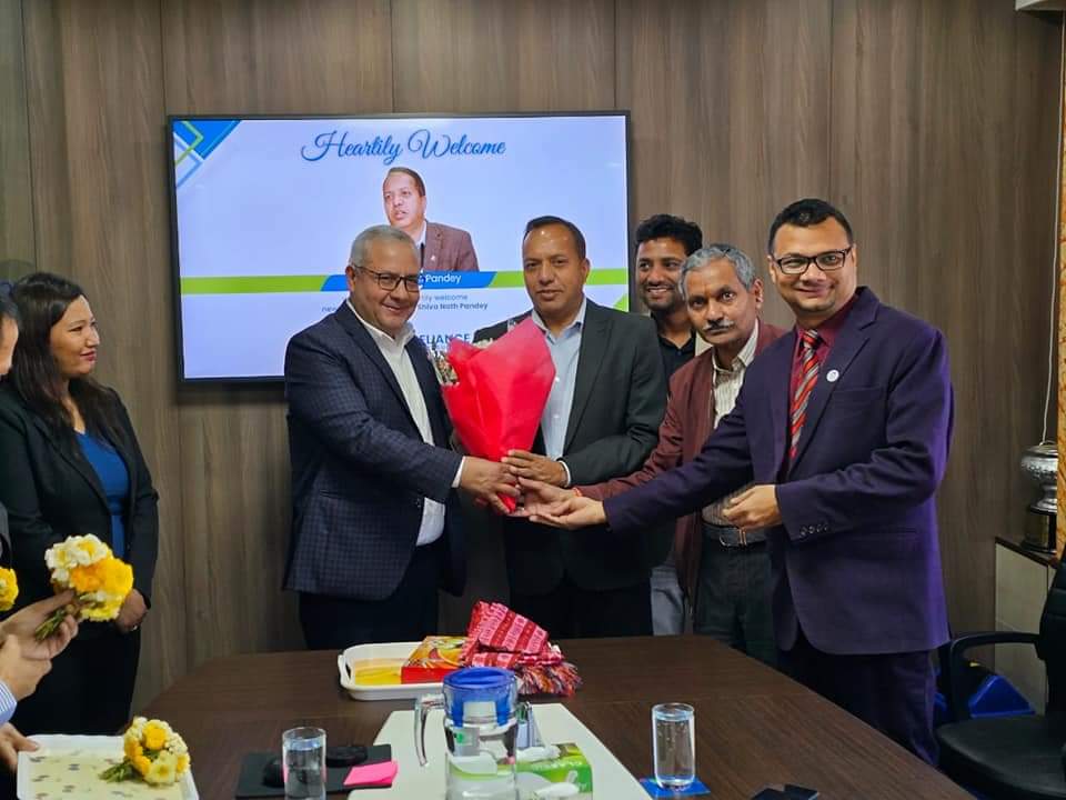 सानिमा रिलायन्सका सिइओ पाण्डेले सम्हाले कार्यभार, अध्ययन गरेर अगाडी बढ्ने