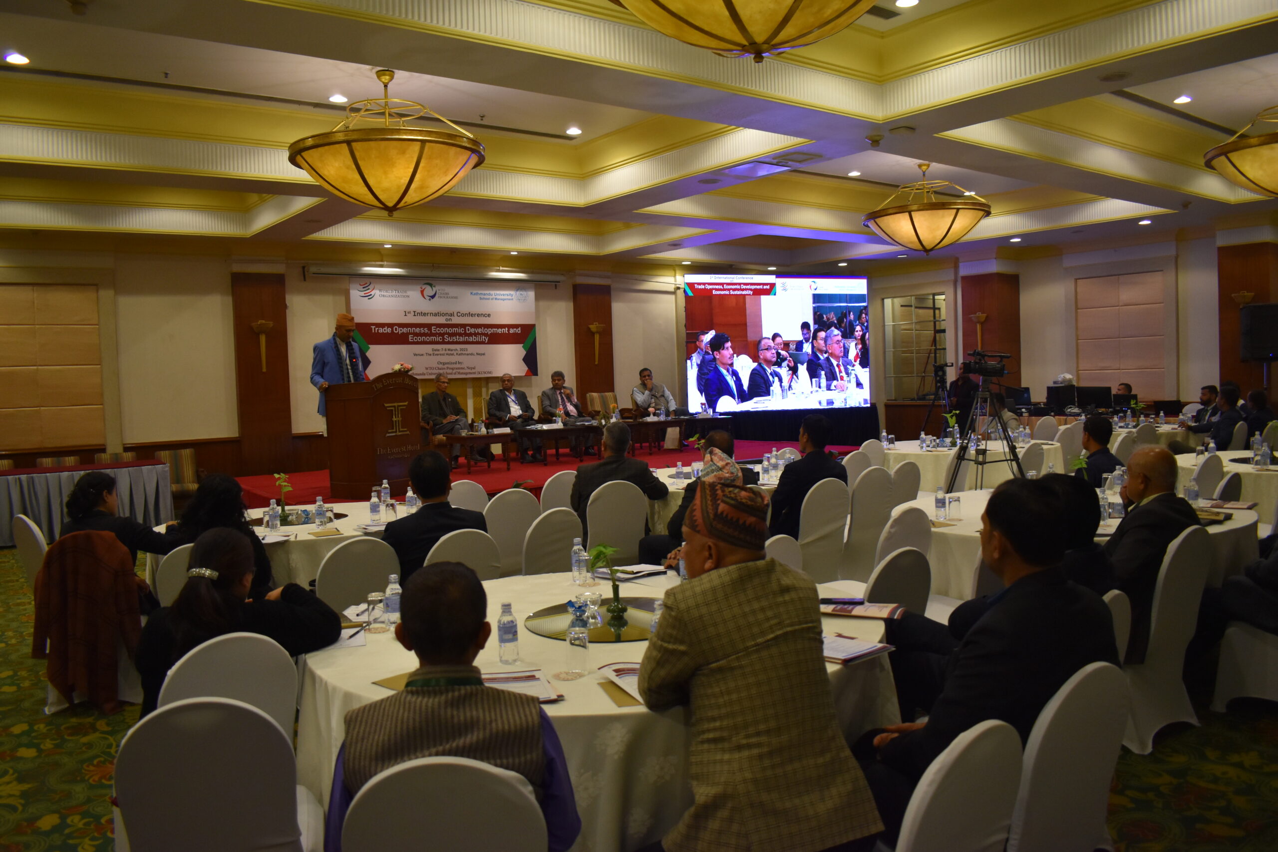 खुला र उदार अर्थतन्त्रमा मात्रै अवसर र सम्भावनाको विस्तार हुन्छ: अर्थविद