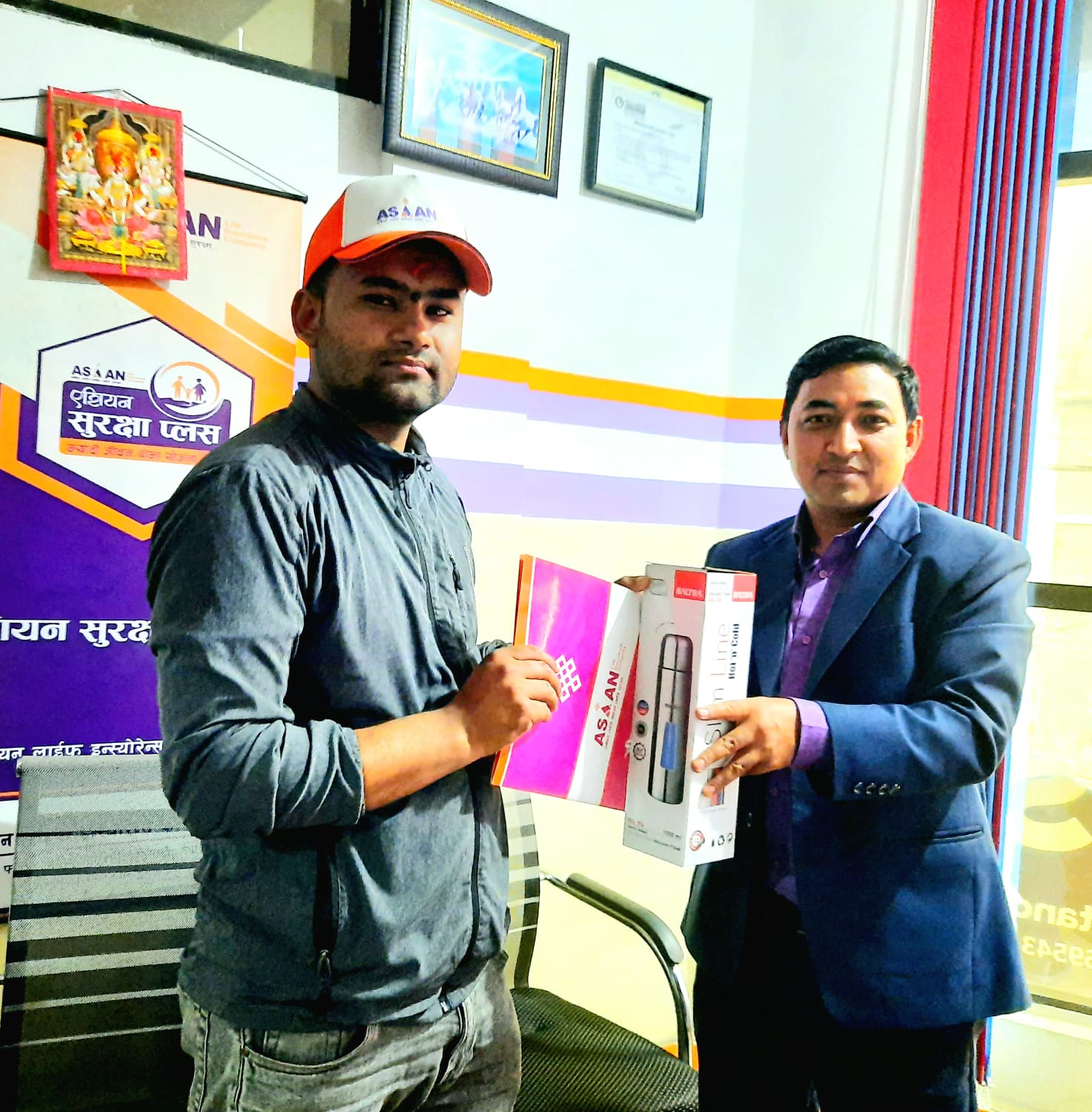 कपिलले छोरीको जन्मदिनमा दिए १० लाखको बीमा पोलिसी उपहार