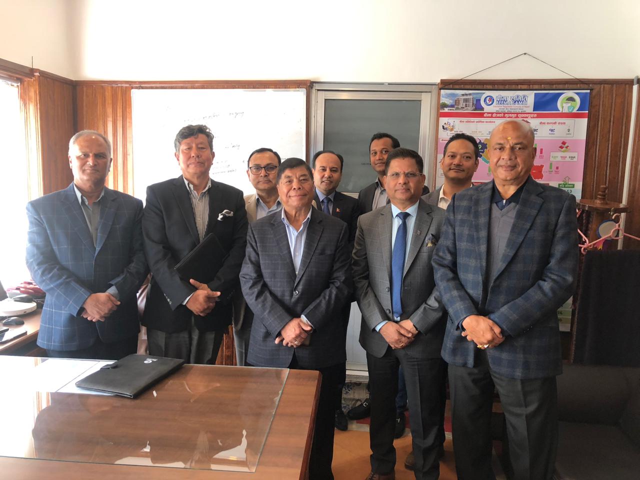 मर्जर पछि सिद्धार्थ प्रिमियर इन्स्योरेन्सका सुरेश लाल श्रेष्ठले लिए पद तथा गोपनियताको सपथ