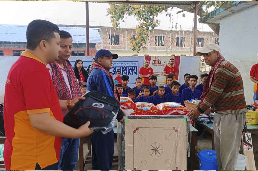 महालक्ष्मी विकास बैंकको तीन शाखाद्धारा सामाजिक उत्तरदायित्व कार्यक्रम सम्पन्न