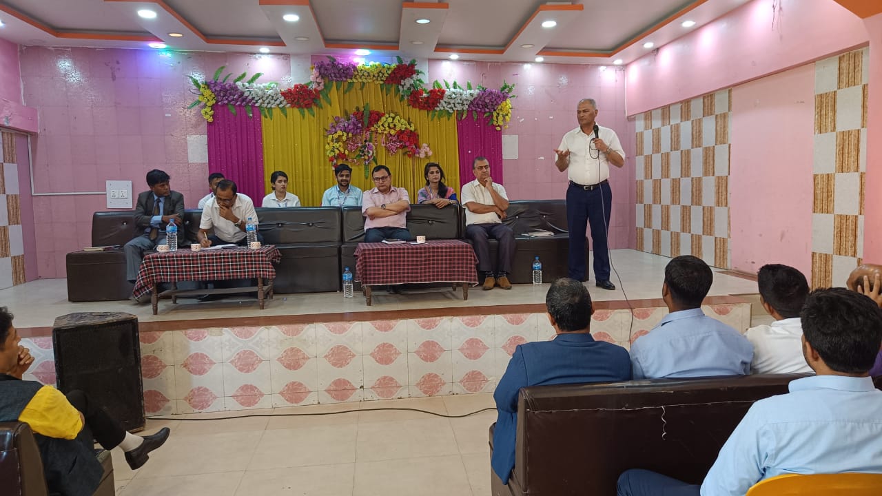 बीमाले मिटर ब्याजीलाई निरुत्साहित गर्छः अध्यक्ष सिलवाल