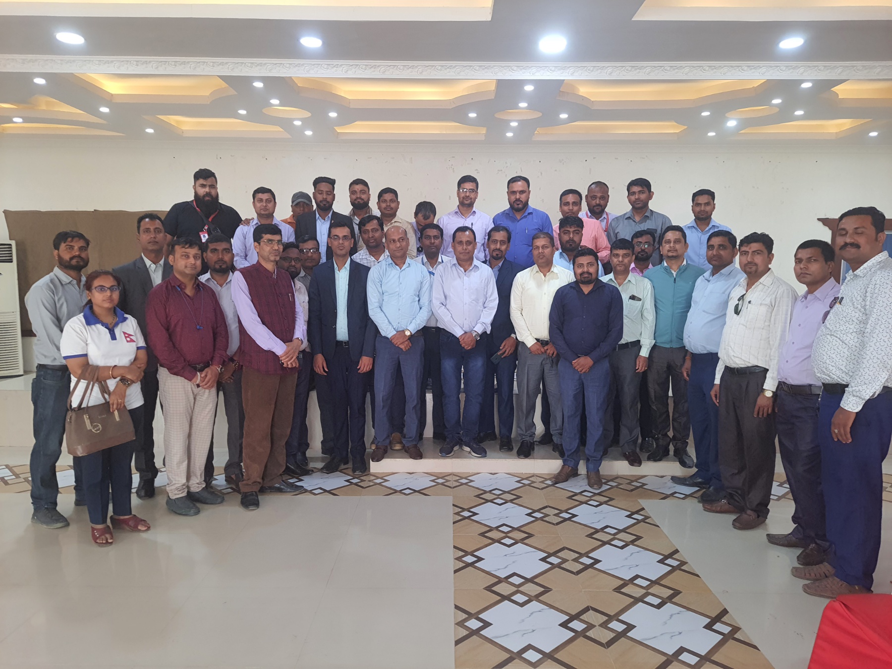 केन्द्रले लक्ष्य मात्र दिएको तर अधिकार प्रत्यायोजन नगरेको शाखा कार्यालयहरुको गुनासो