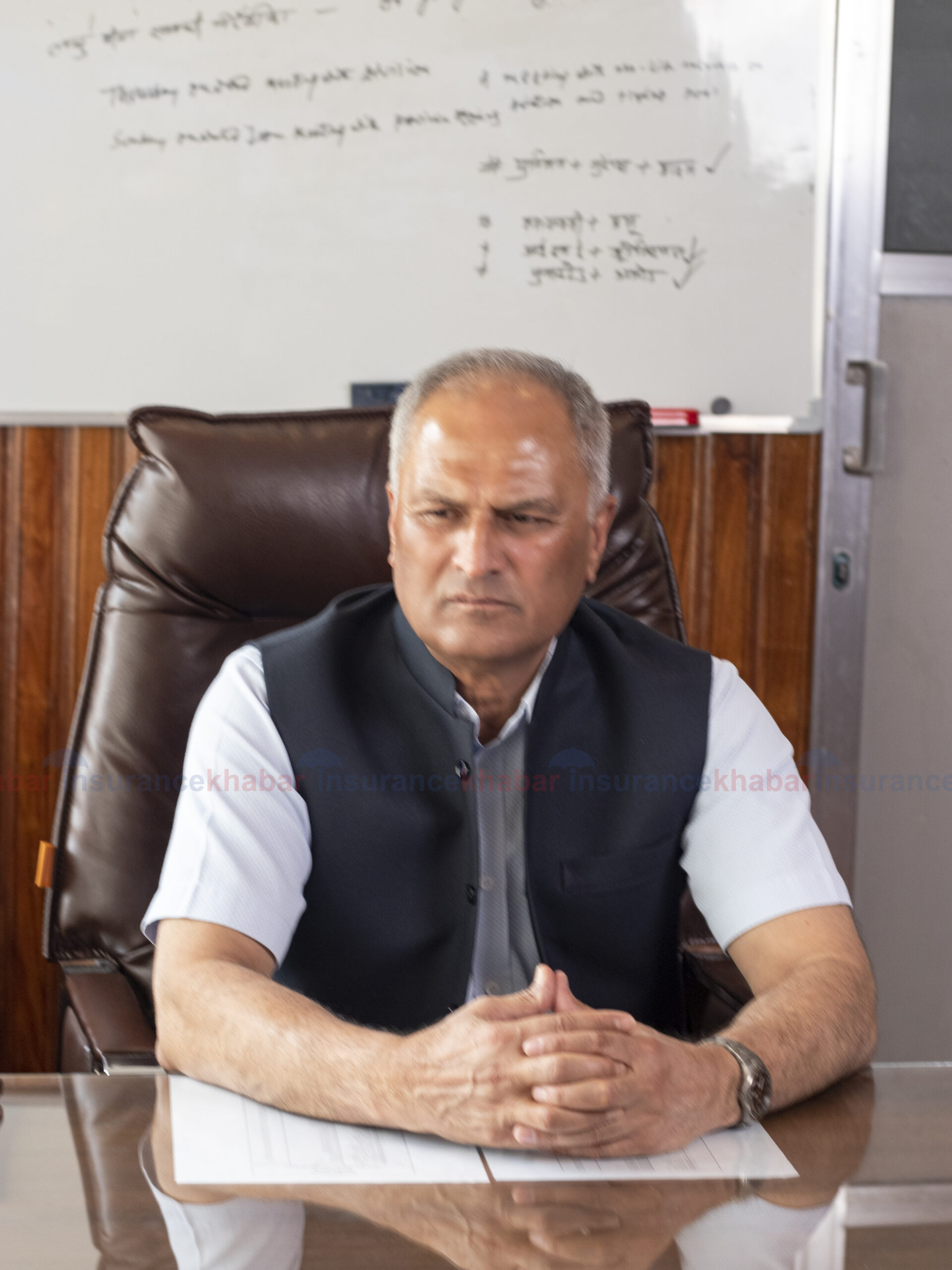 ७५ हजार रूपैयाँ धराैटीमा तारेख बोक्दै प्राधिकरणका पूर्व अध्यक्ष सिलवाल