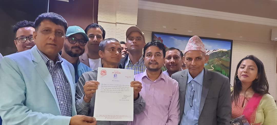 लगानीकर्ता र अर्थमन्त्री महत विच कारोबार खुलाउने सहमति, पूँजीगत लाभकरलाई अन्तिम कर मान्न सरकार तयार