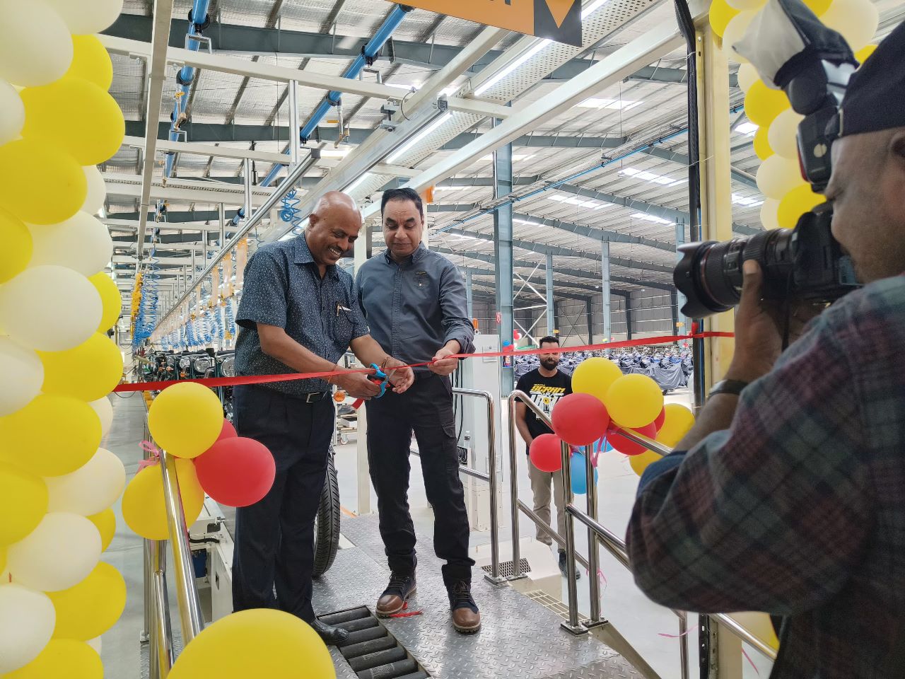 बुलेट मोटरसाइकलको उत्पादन नेपालमै हुन थाल्याे, पहिलो चरणमा दुई माेडल ल्याइँदैछ