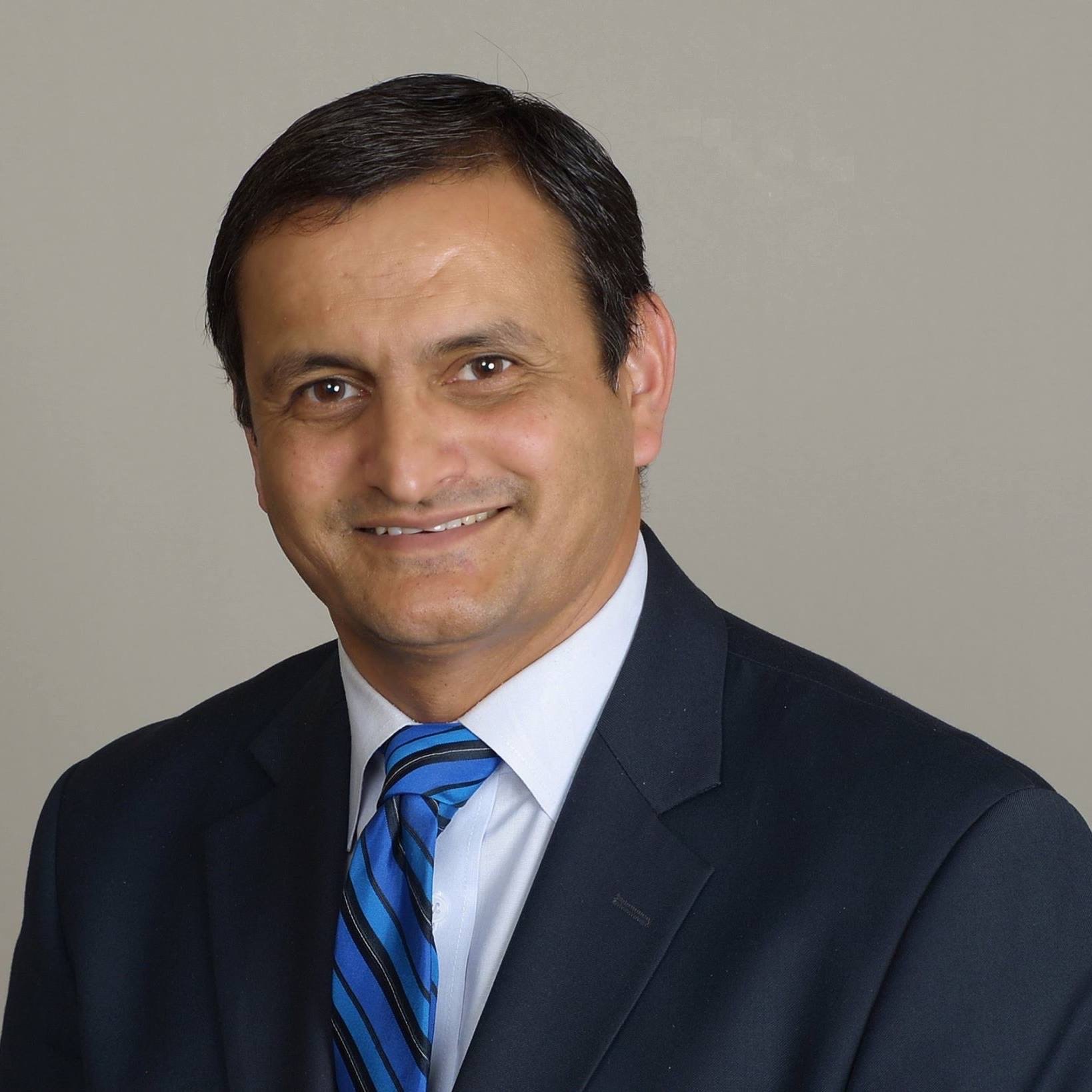 अमेरिकी बीमा बजारमा नेपाली अभिकर्ता कृष्ण लोहनीको सफलता, न्युयोर्क लाइफबाट हरेक वर्ष उत्कृष्ट