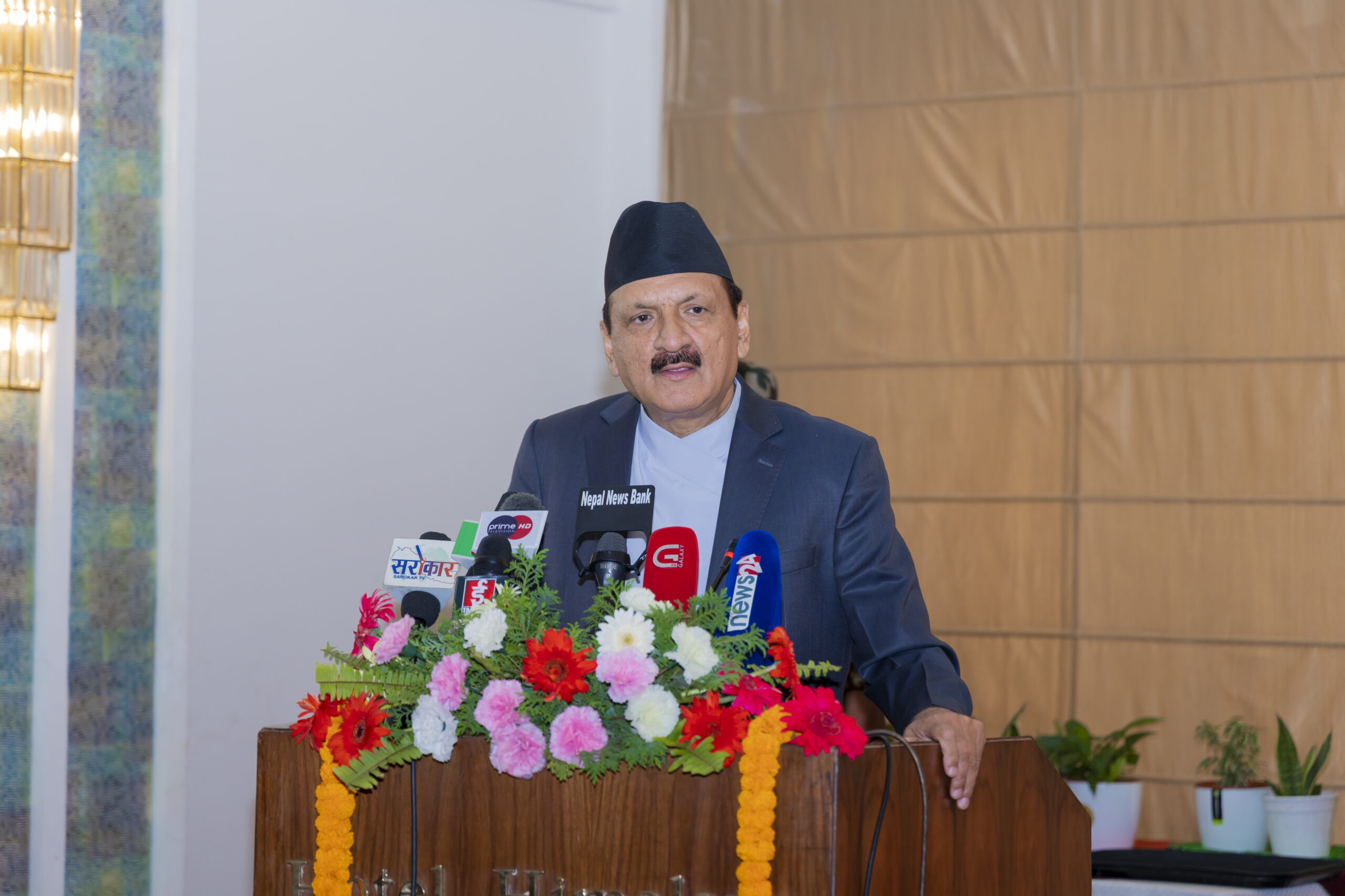 ५६ लाख शेयर लगानीकर्ताको सुरक्षा सुनिश्चित गर्न कुनै कसर बाँकी रहदैनः अर्थ मन्त्री महत