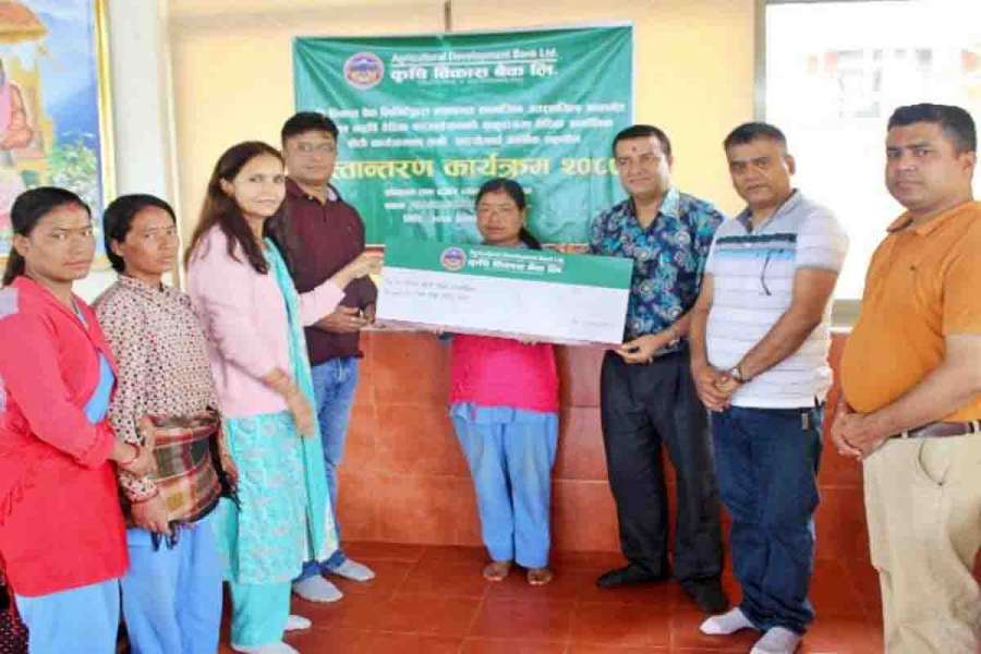 कृषि विकास बैंकद्धारा नेपाल महर्सि वैदिक फाउण्डेशनलाई सहयोग