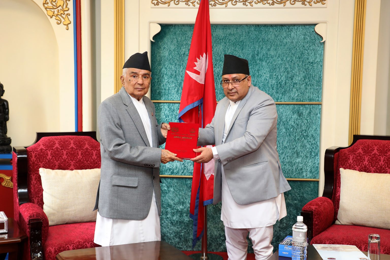 सर्वाेच्च अदालतले बुझायो राष्ट्रपति समक्ष वार्षिक प्रतिवेदन