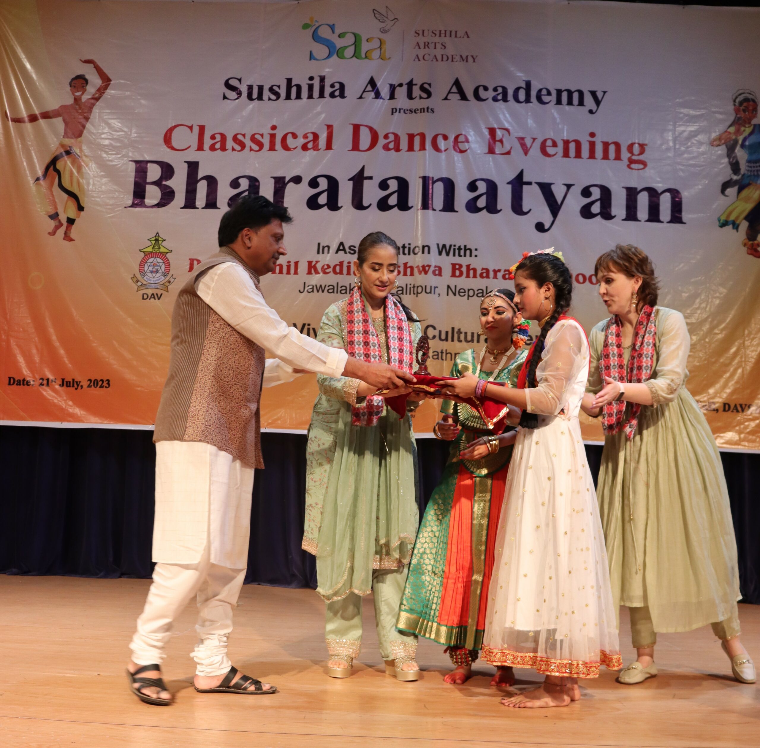 डिएभी विद्यालयमा भरतनाट्यम विशेष शास्त्रीय साँझ सम्पन्न