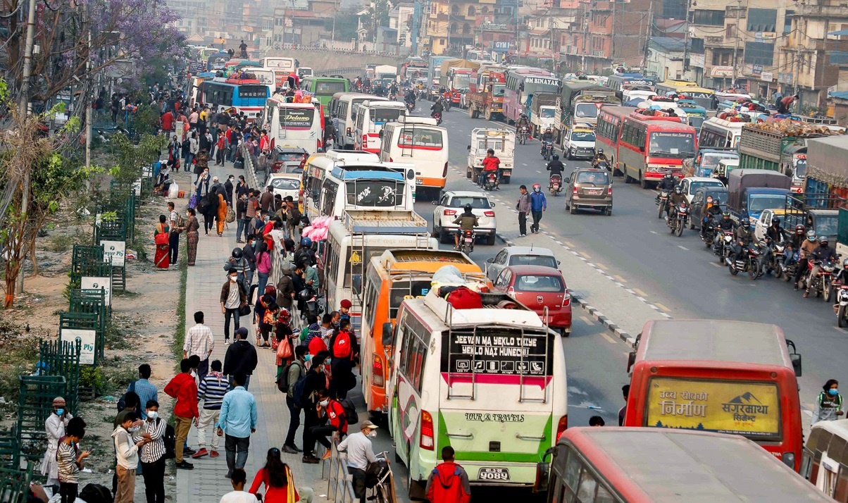 यातायात सेवा अनिश्चितकालका लागि बन्द