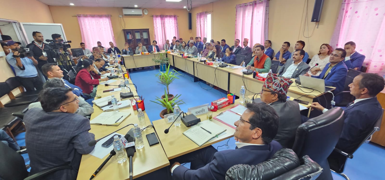 ‘अव्यवस्थाकाे मारमा परेकाे छ नेपालकाे उर्जा उत्पादन क्षेत्र’