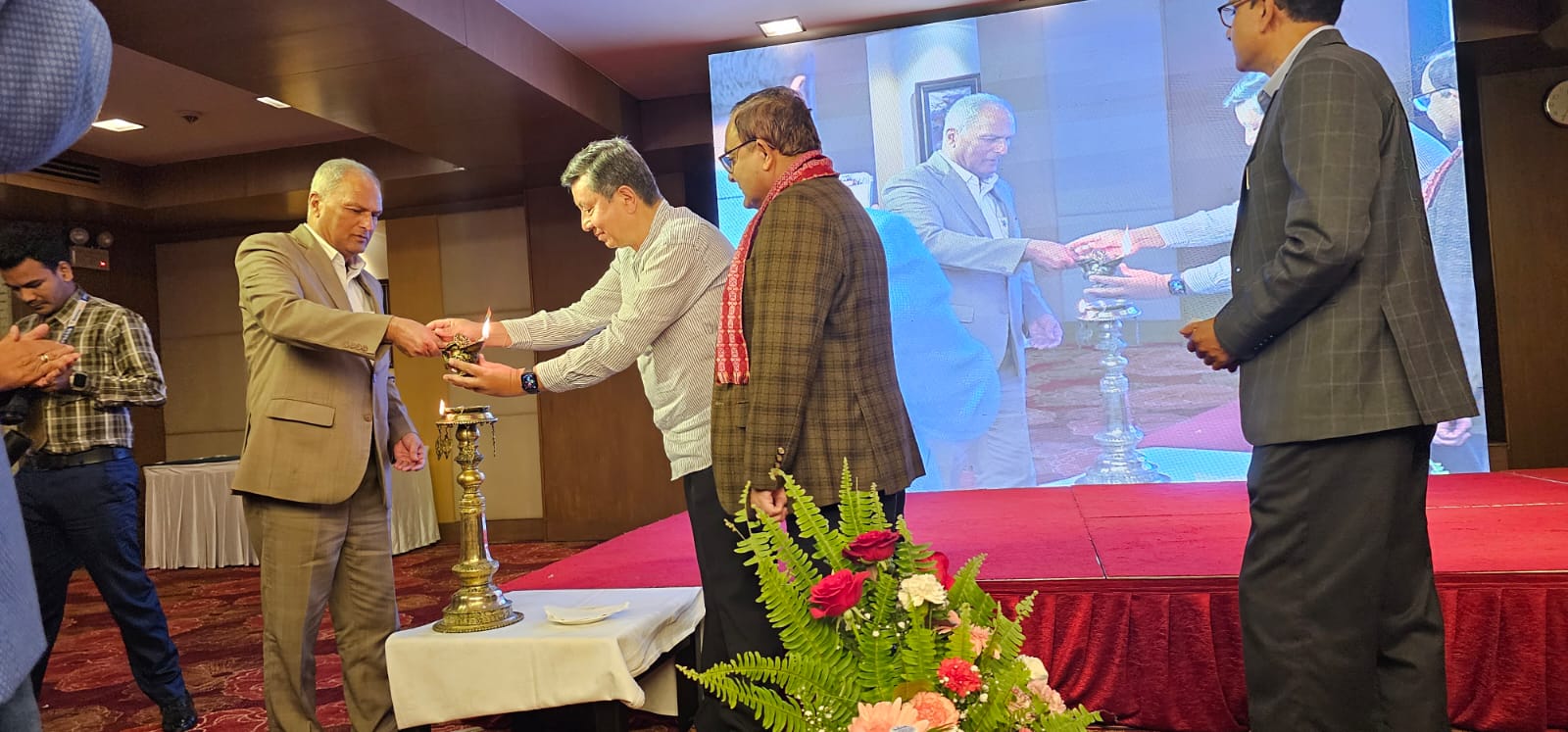 सिद्धार्थ प्रिमियरले शुभारम्भ गर्यो डिजिटल बीमा, अब झन्झट रहित दाबी फर्छ्योट हुने