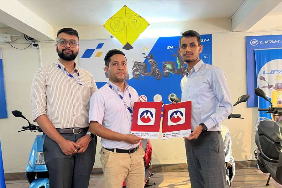 मुक्तिनाथ विकास बैंकका ग्राहकले इभी स्कुटर खरिदमा छुट पाउने