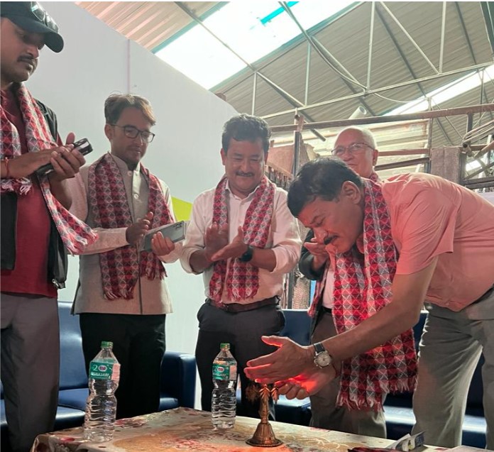 चितवनमा गार्डियन माइक्रो लाइफले विस्तार गर्यो पाँचौं शाखा कार्यालय