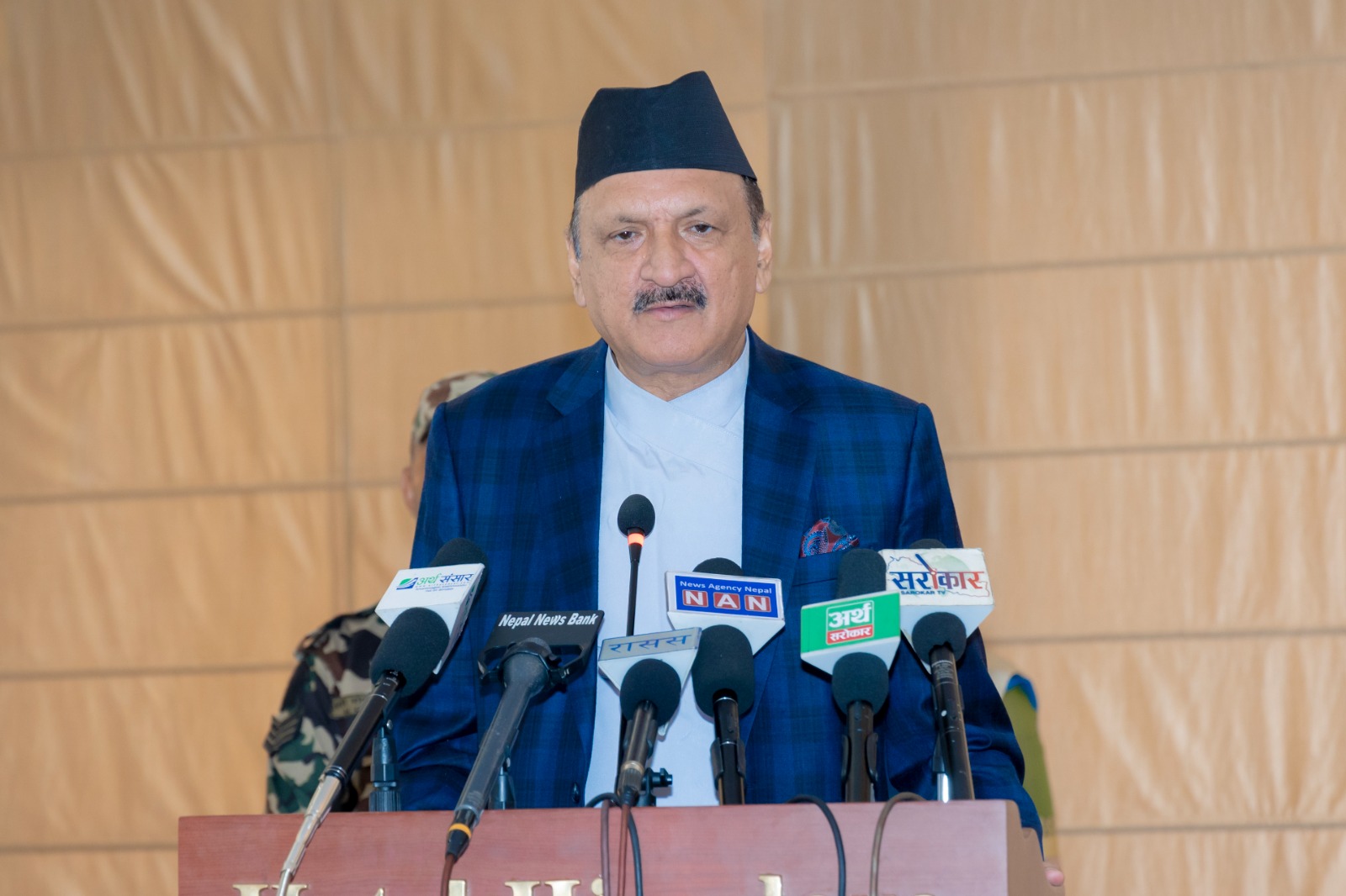 आम सर्वसाधारणको लगानी सुरक्षित गर्न जरुरी छ: अर्थमन्त्री डा. महत